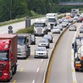Auto-putevima u Srbiji tokom praznika prošlo 1,5 miliona vozila