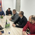 Petković sa predstavnicima Srba sa KiM Razgovor o teškoj političko-bezbednosnoj situaciji u pokrajini