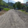 Vranjska Banja: Deo Radničke ulice decenijama bez asfalta