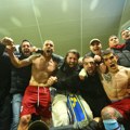 Novi Pazar nije spavao: Igrači dočekani u 02:55 (VIDEO)