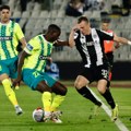 Poluvreme u humskoj: Partizan napada, AEK preživljava pred 23.253 navijača