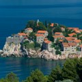 Letnja sezona u Crnoj Gori: Godine turističkog lutanja stižu na naplatu