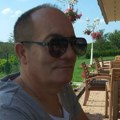 Nakon porodične tragedije ostavio alkohol: Pevač progovorio o teškom periodu: "Žena mi umrla kada su mi deca bila mala"