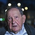 Krao je jabuke da bi preživeo, bio u logoru i na Golom otoku, a žena ga se odrekla: Teška životna priča Vlaste Velisavljevića…