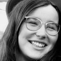 Policajka (19) poginula na dužnosti. Izašla da zatvori put, a onda ju je pokosio "mercedes": Uhapšen vozač (73).