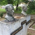 Nestala bista Josifa Janjića sa spomenika u parku