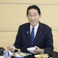 Kišida i ministri jeli ribu iz Fukušime: Vrlo ukusno