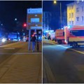 Prvi snimci drame u Nemačkoj Naoružana žena upala u kliniku, policija blokirala ceo kraj (video)
