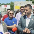 Uhapšen muškarac koji je gađao jajima učesnike skupa Kreni-promeni u Beogradu (VIDEO)