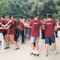 Мали матуранти славили крај основне школе: Плесало се и у Прокупљу и у Лесковцу – ВИДЕО