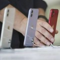 Apple očekuje da će veštačka inteligencija bolje pogurati prodaju nego USB-C, zato povećava proizvodnju iPhone 16