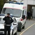 Mladić sa slomljenom vilicom došao u Urgentni centar: Tvrdi da je dobio batine na bazenu u Jakovu