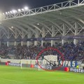 Navijači Pafosa istakli transparent "Kosovo je Srbija", usred Kipra se dovikivali sa Delijama