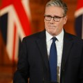 Starmer traži strože mere policije protiv parola na propalestinskim protestima