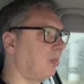 "Bar sam Siniši uništio nedeljno prepodne", Vučić i Mali krenuli u obilazak "Ekspa" po nevremenu (video)