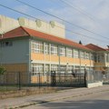 Učenici koji su počinili seksualno nasilje u Mrčajevcima do daljeg na onlajn nastavi