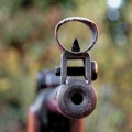Pucao iz vazdušne puške sa prozora i ranio dečaka u beogradskom parku