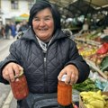 Stoja četvrt veka prodaje na čačanskoj pijaci, domaćice spremno dočekuje: Najbrže proda karfiol, cena 150 RSD