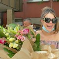 (Foto): "Pre neki dan mi je došla u dvorište..." Marija Mikić nakon operacije uživa na bazenu: Pokazala šta joj se desilo…