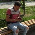 Zaboravila celu penziju na klupi: Pošteni nalazač vratio novčanik penzionerki u Bačkoj Palanci