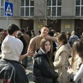 Roditelji traže ili momentalni završetak školske godine ili onlajn nastavu