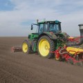 Peticiju protiv zakona o uvođenju pesticida potpisalo gotovo milion Francuza
