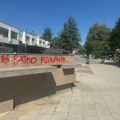 Albanski političari: Grafit Ratko Mladić je provokacija i čin veličanja zločina