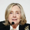 Hilari Klinton u Minhenu: Dosijei o Epstinu otkrivaju „zaista užasne informacije”