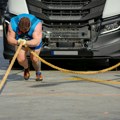 Najjači ljudi sveta u Zrenjaninu: Takmičari će vući kamion od 15 tona i podizati džipove