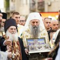 СПЦ: Прилози верника дати приликом поклоњења биће дати за помоћ Србима на КиМ