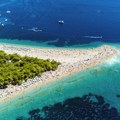 Proglašeno 100 najboljih plaža na svetu 2026. godine! Među njima prelepe grčke i španske plaže, jedna na Jadranu, pa čak i dve…