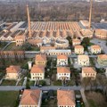 Vlasnik fabrike sagradio čitav grad za svoje radnike! Svaka porodica dobila je kuću sa baštom, a naselje školu, crkvu i…