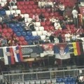Navijači Srbije došli uprkos kazni UEFA, Orlovi će imati podršku u Minhenu, tu su i Grobari