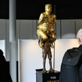 "Ovo je znak propadanja EU": Fico traži uklanjanje uvredljive statue Donalda Trampa iz Evropskog parlamenta
