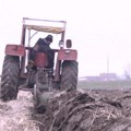 Hronika regiona: Značajna sredstva za unapređenje poljoprivrede u Lapovu