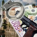 Uhapšen zelenaš u Trebinju: Policija oduzela novac i pištolj