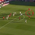 Dao gol "makazicama" sa 20 metara! Cela planeta mu se divi zbog ovog čudesnog poteza (video)