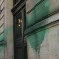 Zelena farba bačena u Parizu na Spomenik Holokaustu, sinagoge i restoran