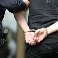 Napali ženu u Mirijevu, oborili je na zemlju i oteli novčanik: Uhapšeni razbojnici, jedan maloletan