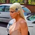 Jelena Karleuša "prošetala" detalj od 100.000€: Sijaju dijamanti, dobila na poklon od muškarca kog svi znate