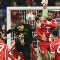 Fudbaleri Augsburga pobedili Bajern u Bundesligi ove sezone