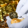Cene zlata pale za 5%, a srebra za 10% nakon što je Fed odložio smanjenje kamata