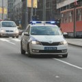 Zapaljen lokal na Voždovcu, policija na licu mesta pronašla kanister: U toku potraga za napadačem