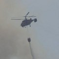 U borbi sa vatrenom stihijom i vojni helikopter Mi-17: Požar još bukti na nepristupačnim liticama Stolova (foto)