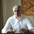 Rade Rakočević, pesnik i direktor kompanije „Senzal Kapital“: Osjećam da smo sada svi u stavu zadržanog daha