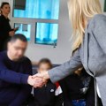 Ministarka Popović u poseti ustanovama u Nišu: Donela pomoć prihvatilištu za beskućnike