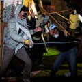 Sukob propalestinskih i proizraelskih demonstranata u kampusu univerziteta UCLA