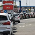 Stanje u saobraćaju Teretna vozila na Batrovcima čekaju sedam, na Horgošu dva sata