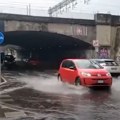 Alarmantno stanje u Italiji, delovi Firence pod vodom! Naređena hitna evakuacija stanovništva! (foto/video)