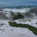 "Imamo asfalt, uveli smo rasvetu, a mladi odlaze" Meštani srpskog sela sa tugom gledaju kako se kuće prazne